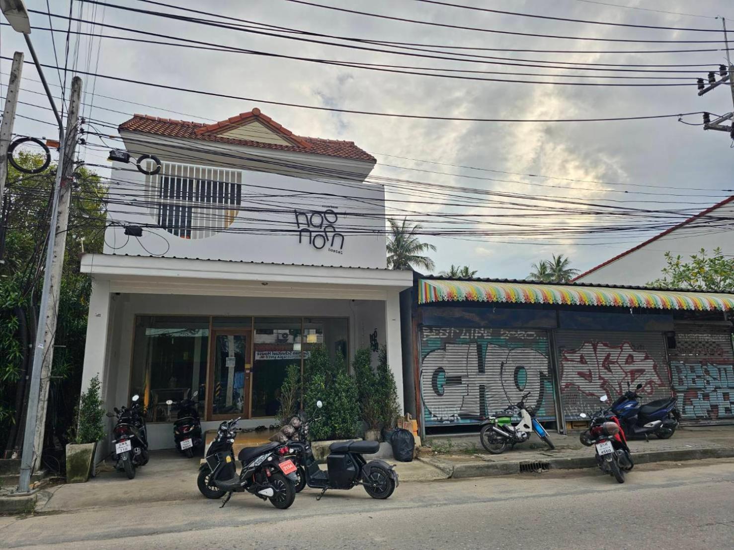 Hao Norn Hostel ท้องศาลา ภายนอก รูปภาพ